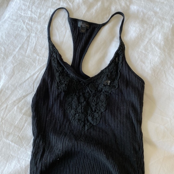 Artizia Babaton Black Lace Tank Top - Picture 1 of 4